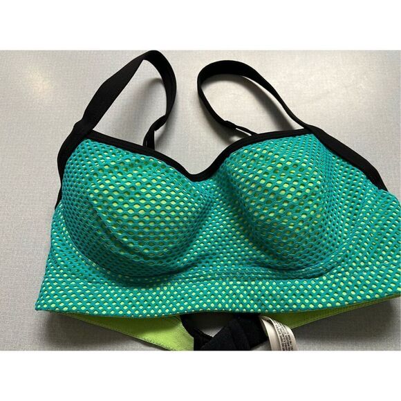 Victoria’s Secret Sport work out bra & pants 32C/M - Picture 3 of 7